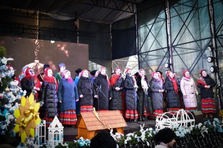 РІЗДВЯНИЙ КОНЦЕРТ НА ВІЧЕВОМУ МАЙДАНІ
