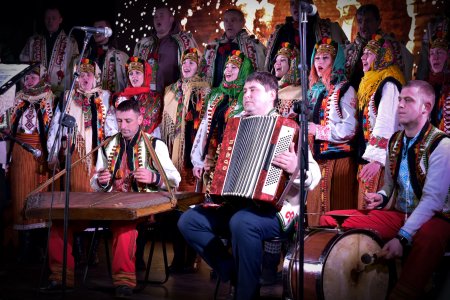 РІЗДВЯНИЙ КОНЦЕРТ НА ВІЧЕВОМУ МАЙДАНІ