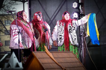 РІЗДВЯНИЙ КОНЦЕРТ НА ВІЧЕВОМУ МАЙДАНІ
