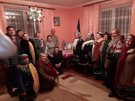 КОЛЯДА НА РІЗДВО ЛУНАЛА В КОЖНОМУ СЕЛІ