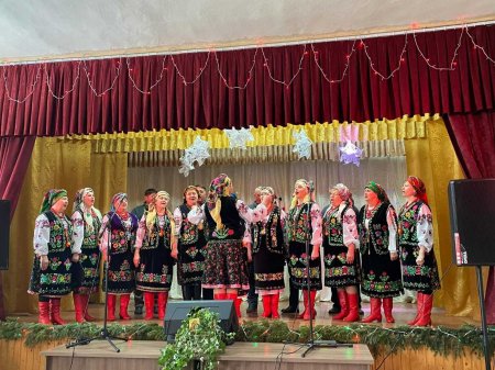 КОЛЯДА НА РІЗДВО ЛУНАЛА В КОЖНОМУ СЕЛІ