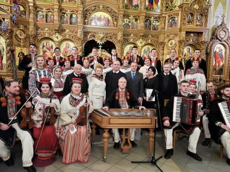 ЧЕТВЕРТИЙ ДЕНЬ XIII МІЖНАРОДНОГО РІЗДВЯНОГО ФЕСТИВАЛЮ «КОЛЯДА НА МАЙЗЛЯХ»