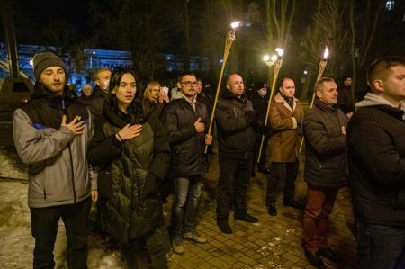 В ІВАНО-ФРАНКІВСЬКУ ЙШЛИ СМОЛОСКИПНОЮ ХОДОЮ ПРИУРОЧЕНОЮ ДО ДНЯ ПАМ’ЯТІ ГЕРОЇВ КРУТ