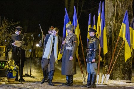 В ІВАНО-ФРАНКІВСЬКУ ЙШЛИ СМОЛОСКИПНОЮ ХОДОЮ ПРИУРОЧЕНОЮ ДО ДНЯ ПАМ’ЯТІ ГЕРОЇВ КРУТ