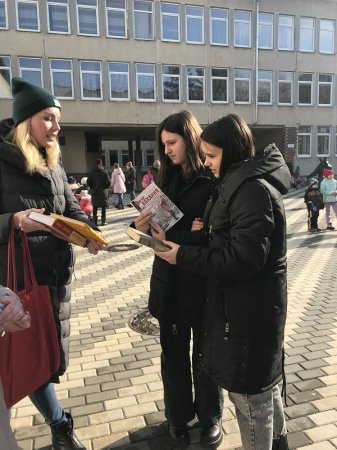 НЕЙМОВІРНІ ІСТОРІЇ КОХАННЯ: КНИЖКОВА ДОБІРКА ДО ДНЯ ЗАКОХАНИХ.