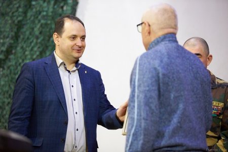 ВШАНУВАЛИ ПОЛЕГЛИХ