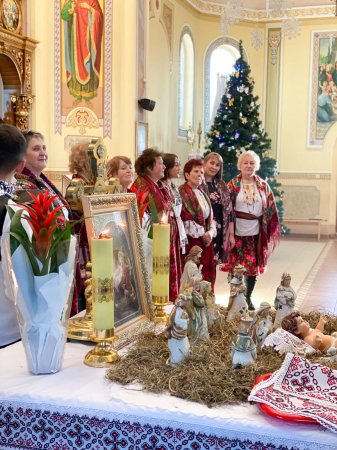 РОЗКОЛЯДА У ХРАМІ РІЗДВА ПРЕСВЯТОЇ БОГОРОДИЦІ С. БЕРЕЗІВКА