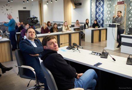 НОВІ ТАБЛИЧКИ ДОПОМОЖУТЬ ДОСЛІДИТИ ФРАНКІВСЬК