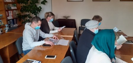 ПОЕТИЧНІ ЧИТАННЯ У ТИСМЕНИЧАНАХ