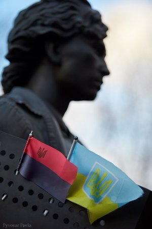 ГЕРОЇ НЕ ВМИРАЮТЬ!