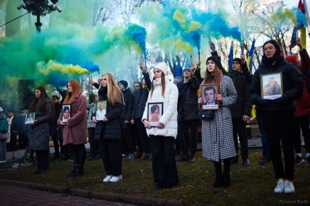 ГЕРОЇ НЕ ВМИРАЮТЬ!