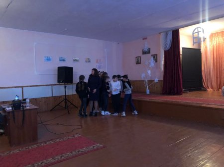 ПРЕМ'ЄРА ВИСТАВИ "КИЦЬКІН ДІМ"