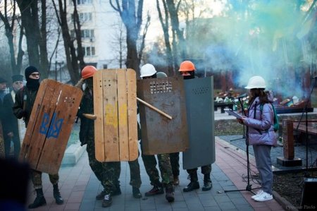 В ІВАНО-ФРАНКІВСЬКУ ВШАНУВАЛИ ПАМ'ЯТЬ ГЕРОЇВ НЕБЕСНОЇ СОТНІ