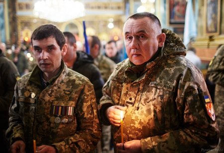  В ІВАНО-ФРАНКІВСЬКУ ВШАНУВАЛИ ПАМ’ЯТЬ ЗАХИСНИКІВ УКРАЇНИ ПОЛЕГЛИХ У БОЯХ ПІД М.ДЕБАЛЬЦЕВИМ