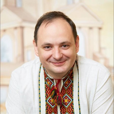 З ДНЕМ ВИШИВАНКИ!