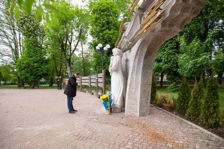 ВШАНУВАЛИ ГЕРОЇВ ТА РОКОВИНИ З ДНЯ ЗАГИБЕЛІ ЄВГЕНА КОНОВАЛЬЦЯ