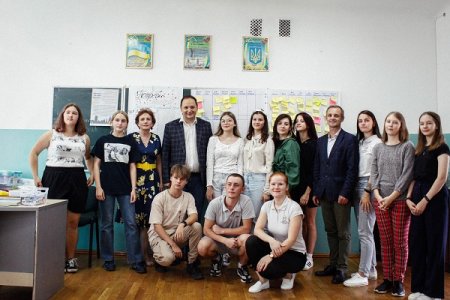 В Івано-Франківську молодь навчають втілювати ідеї в життя