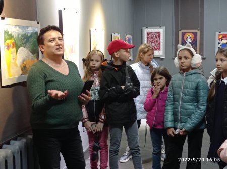 ВІДКРИЛАСЯ ВИСТАВКА "З УКРАЇНОЮ В СЕРЦІ"
