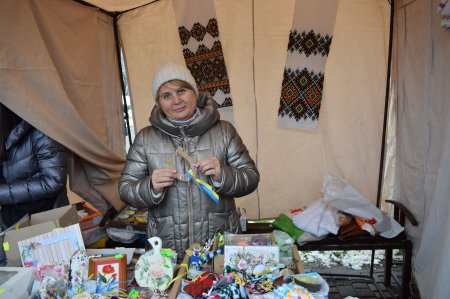 ЯРМАРОК НА ПІДТРИМКУ ЗСУ НА КАСКАДІ