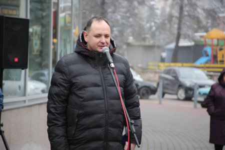 В Івано-Франківську відкрили памʼятну дошку Олегу Куцину