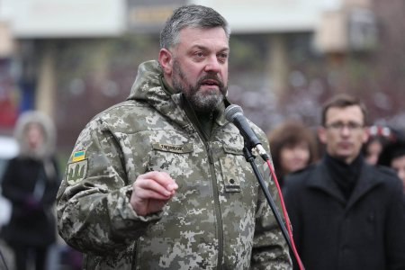 В Івано-Франківську відкрили памʼятну дошку Олегу Куцину