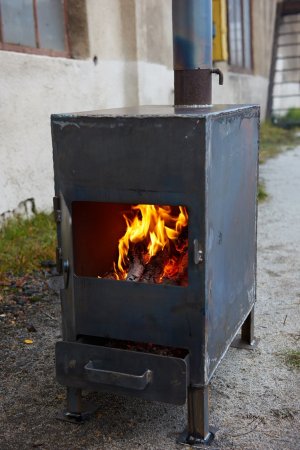 На Івано-Франківському ЛРЗ виготовляють модернізовані буржуйки