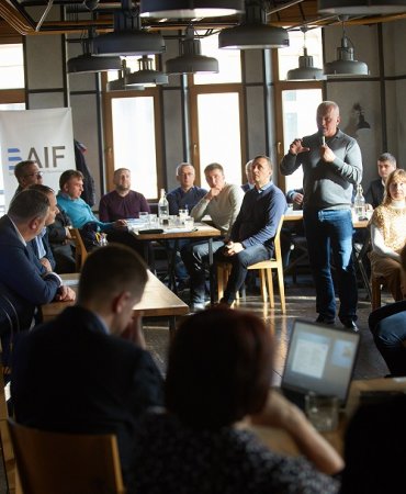 Представлено SWOT-аналіз бізнес-середовища Івано-Франківська