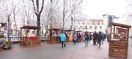 Ярмарок для релокованих та місцевих крафтових виробників
