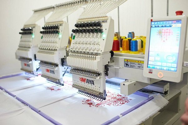 Сучасна українська «Вишиваночка»