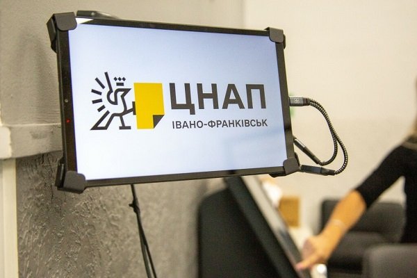257 заяв за два дні: військові вже оформляють виплати по 20 тисяч гривень