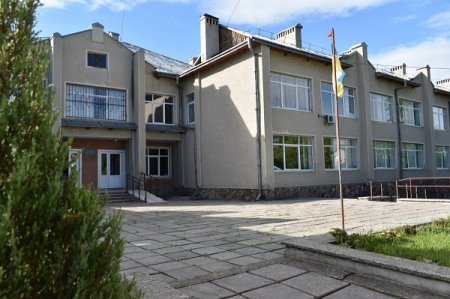 Передаємо землю закладам освіти