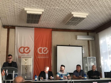 В Івано-Франківську пройшли навчання щодо алгоритму дій у випадку надзвичайних ситуацій в умовах дії воєнного стану. Зокрема, свої практичні навички продемонстрували фахівці філії «Центральна» АТ «Прикарпаттяобленерго».