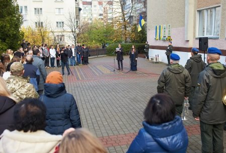 Анотаційні дошки загиблим Героям Андрію Барилюку та Вадиму Кутовому