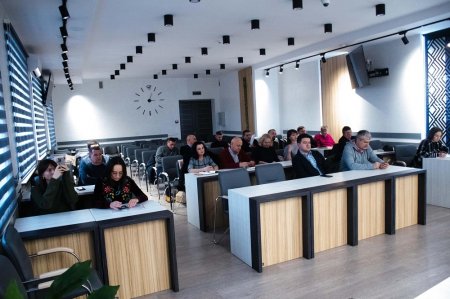5 грудня 2023 року на засіданні Дорадчої ради відзначили керівників підприємств - учасників КОНКУРСУ «Соціально-відповідальне підприємство 2023: Діяльність, яка змінює світ».