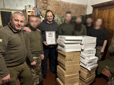 Велика волонтерська поїздка на фронт до захисників