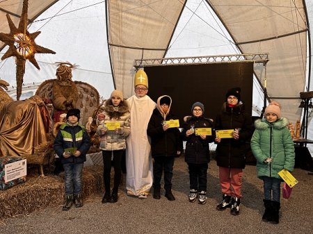 У палаці Потоцьких відбулась вже традиційна подія ‘’Листи вдячності Миколайкові’’