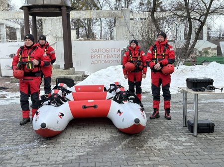 Польща передала допомогу рятувальникам Івано-Франківської громади