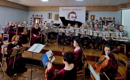Мистецька програма "Борітеся - поборете!"