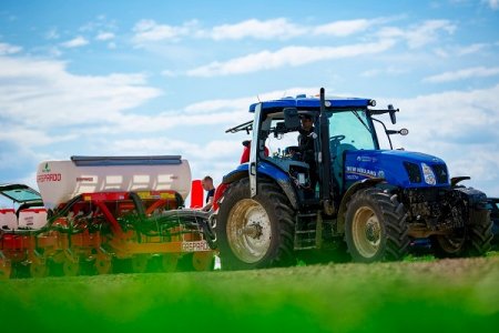 Посівна 2024 у Івано-Франківській громаді стартувала