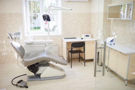 Ветеранський бізнес: як у Франківську учасник бойових дій лікує військових