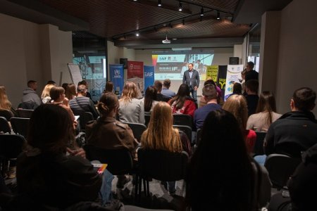Бізнес-прогрів-2:0: Нові можливості для франківської молоді