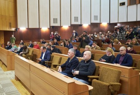 Чергова сесія міської ради: пів сотні питань на розгляді