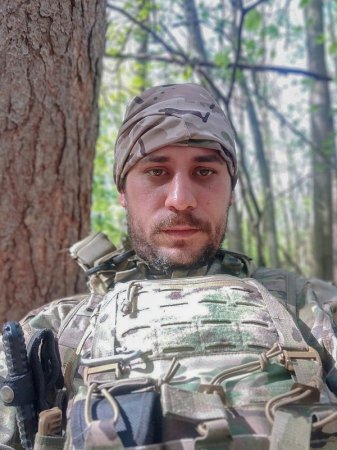 Захисник Олег Виноградов: Франківцям варто більш серйозно ставитися до тривог, бо «прилітає» всюди