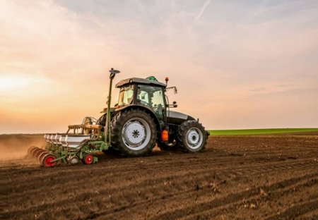 Реєстрація сільськогосподарської техніки: відновлено функціонування реєстрів Міністерства юстиції України