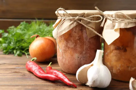 Безпечність харчових продуктів: термін придатності м’ясних, рибних і плодово-овочевих консервів