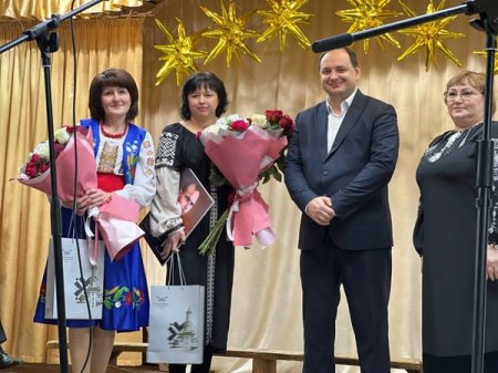 ВІДКРИТТЯ ОНОВЛЕНОГО БУДИНКУ КУЛЬТУРИ У ДРАГОМИРЧАНАХ ПІД РОЗКОЛЯДУ