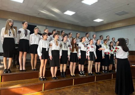 ЗВІТНИЙ КОНЦЕРТ І-ГО ВІДДІЛУ ФОРТЕПІАНО ІВАНО-ФРАНКІВСЬКОЇ ДМШ №1