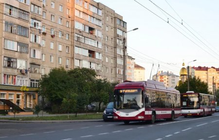 Курси з гарантованим працевлашуванням: «Електроавтотранс» шукає водіїв тролейбусів