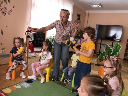 БІБЛІОЕКСКУРСІЯ ДЛЯ ДОШКІЛЬНЯТОК